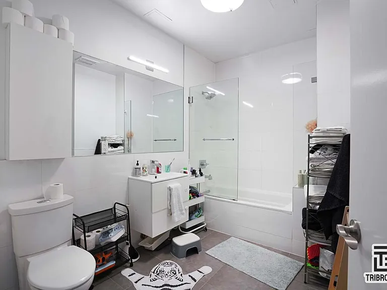 232 E 124th St #2D — Photo 7