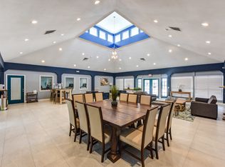 Valley Island Palms, Edinburg, TX 78542