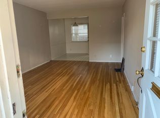 4753 Clybourn Ave APT 2, Toluca Lake, CA 91602