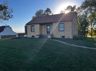 2165 Wright Ave, Rowan, IA 50470