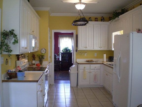 4th image of 4213 Coghill Dr N