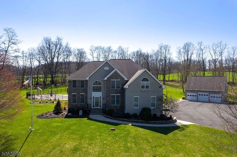 12 Apgar Farm Rd, Pittstown, NJ 08867 | Zillow