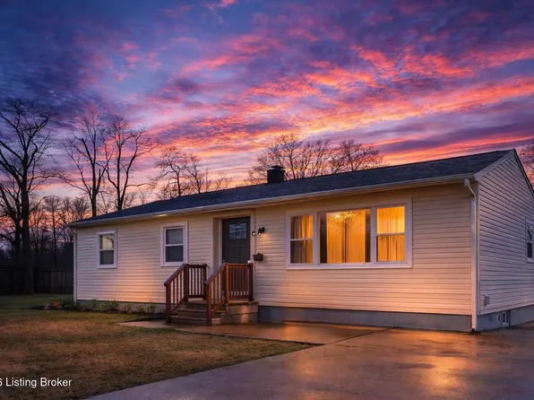 309 Summit Ct, Middletown, KY 40243