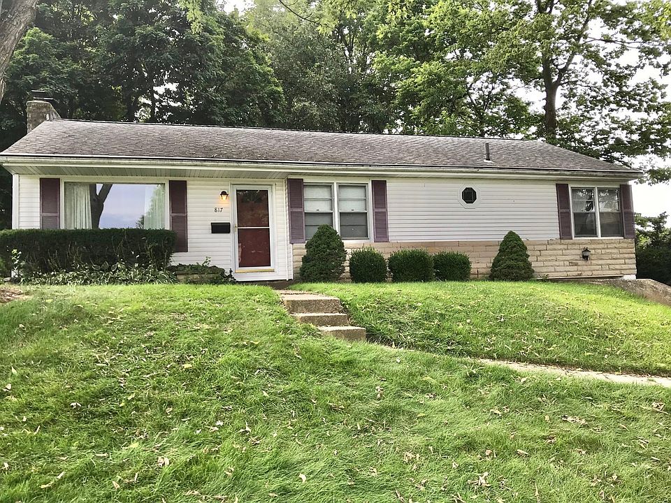 1st image of 817 Smithfield Dr E