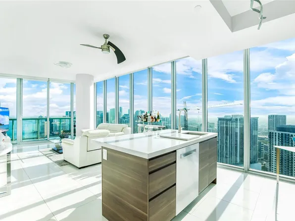 888 Biscayne Blvd, Miami, FL