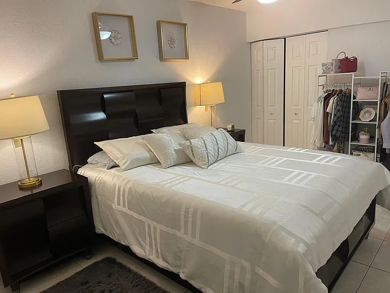 13909 SW 57th Ln — Photo 3