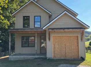 349 Apple Valley Rd, Sevierville, TN 37862