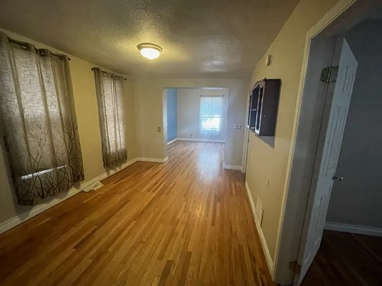 3418 N Humboldt St — Photo 7