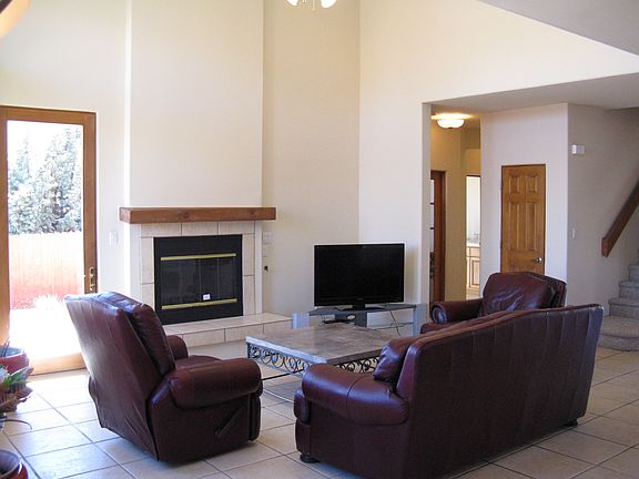 4th image of 50 Lantana St