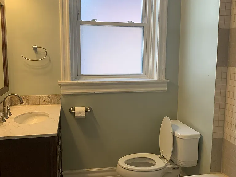 4947 Laclede Ave — Photo 10