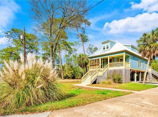 166 Orleans Dr, Dauphin Island, AL 36528