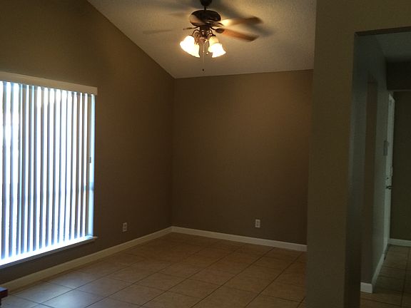 2nd image of 4962 Roswell St