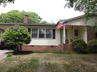 806 Ike Lynch Rd, Dallas, NC 28034