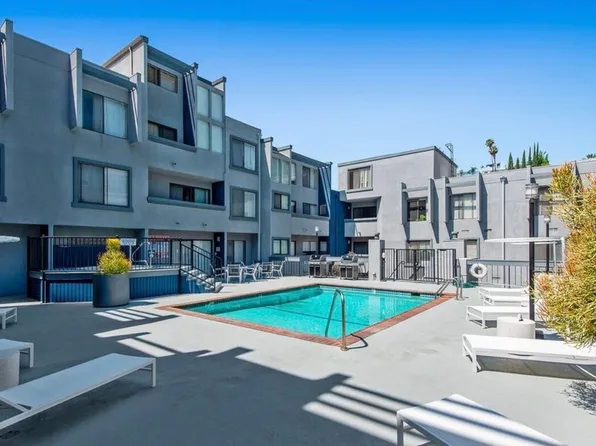 1940 N Highland Ave, Los Angeles, CA