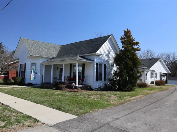 312 N 3rd St, Cave City, KY 42127
