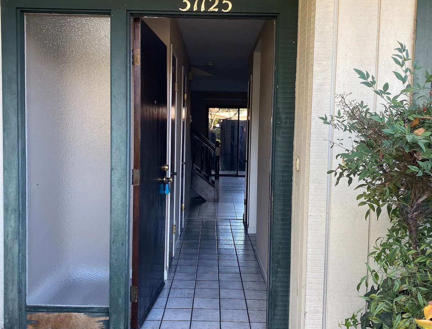 2 bed, 1.5 bath, 1129 sqft, $2,700 — Photo 1