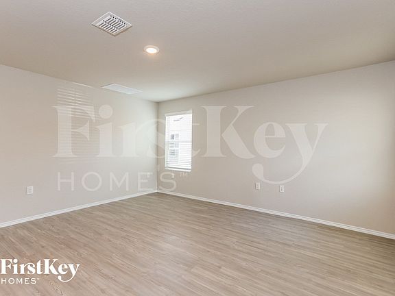 3rd image of 4546 Meadowland Pl