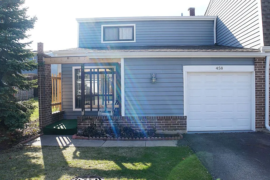 458 Harmony Dr photo 1