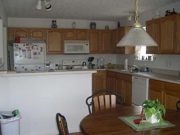 4th image of 5837 Edgewood Trace Blvd