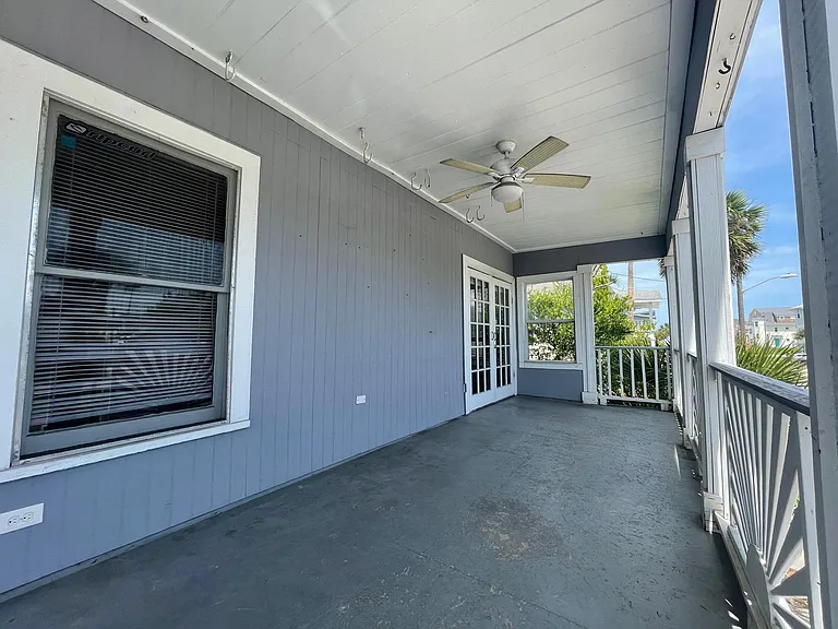 216 Seagate Ave #B — Photo 6