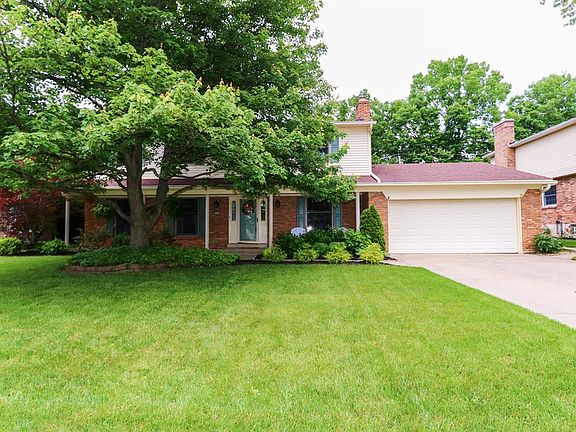 2nd image of 1558 Acreview Dr