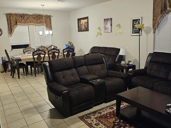 (undisclosed Address), Buda, TX 78610