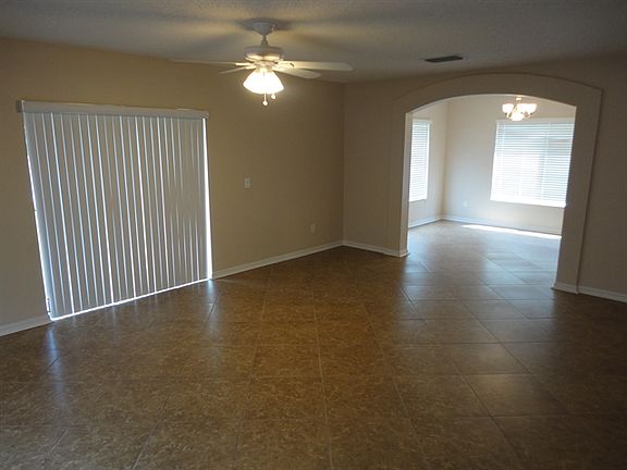 5th image of 11837 Brenford Crest Dr