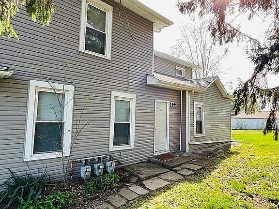 5th image of 77 N Vernon St