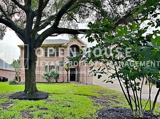 619 Bending Bough Dr, Spring, TX 77388