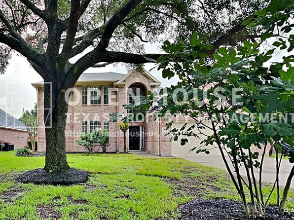 619 Bending Bough Dr