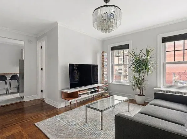 67 Morton St APT 6D, New York, NY 10014