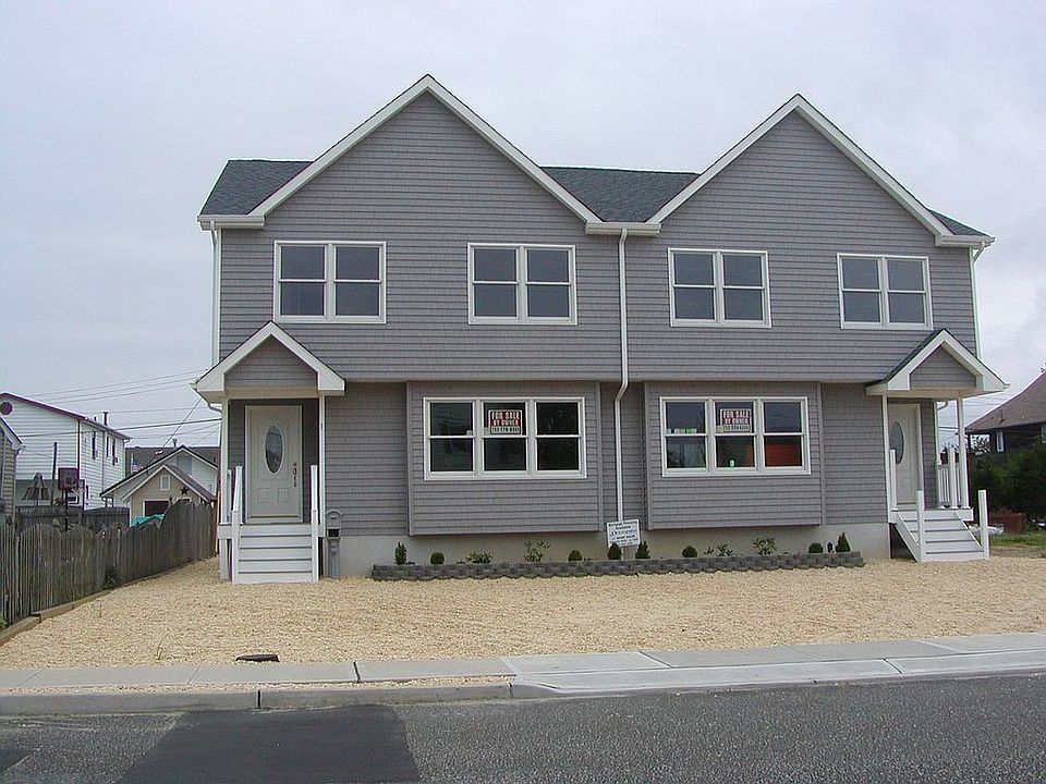 1st image of 1 Saint Lawrence Ave