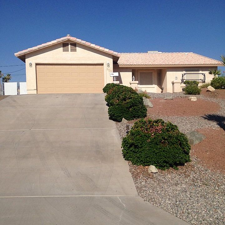 1st image of 2717 Huntington Dr