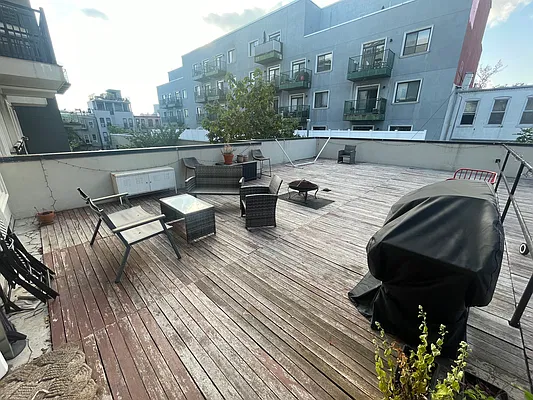 Outdoor, photo 1
