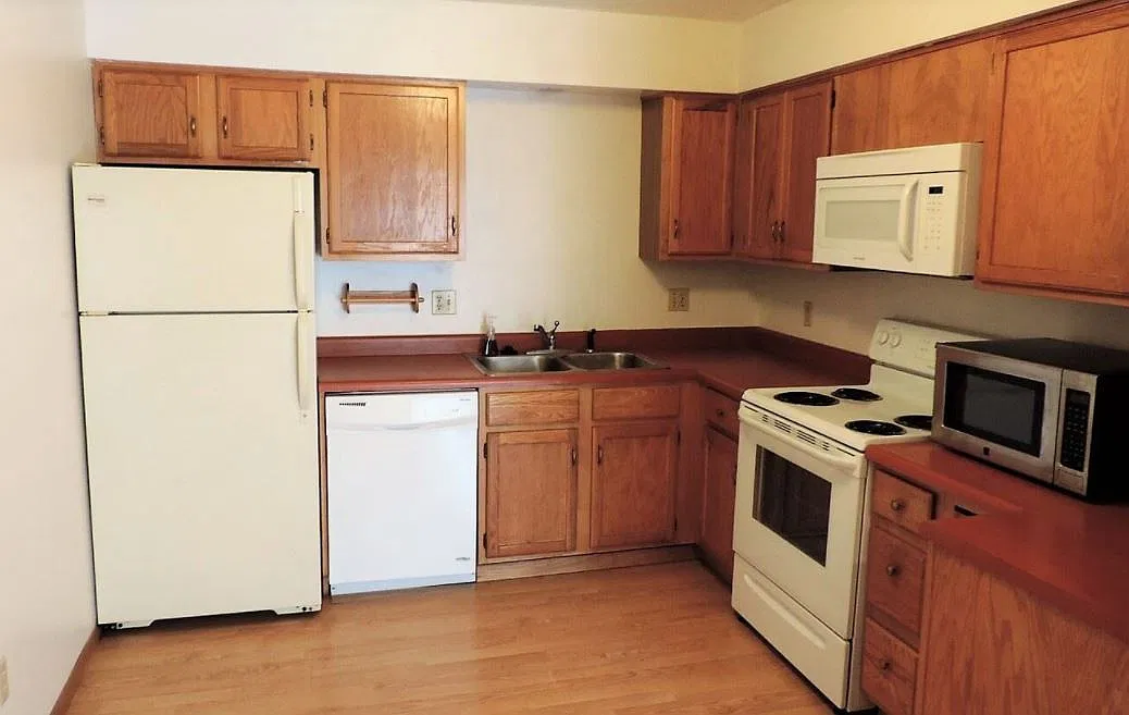 221 River St — Photo 3