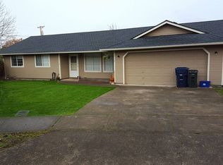6758 F St, Springfield, OR 97478