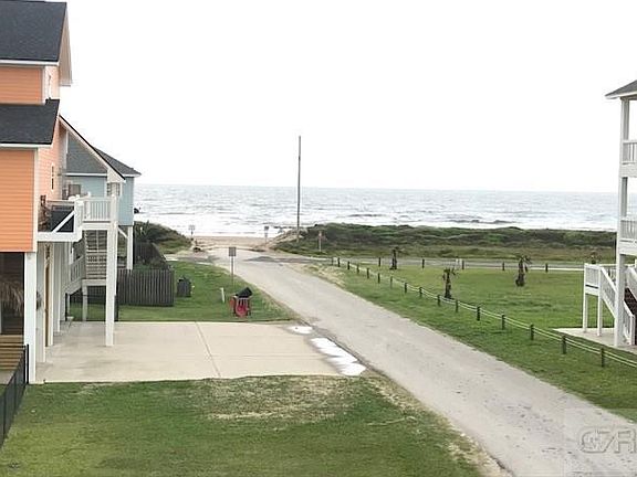 5th image of 2773 Gulfview Ln
