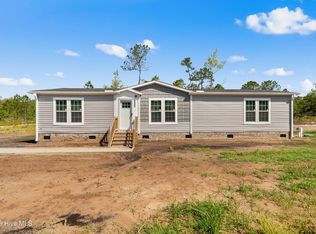 6830 Lewis Dr SE, Winnabow, NC 28479
