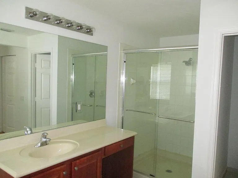 8887 Chestnut Ridge Way — Photo 6