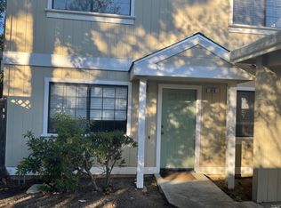 348 Piper St, Healdsburg, CA 95448