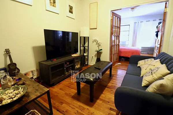 Rented by Mason Group LLC | media 11