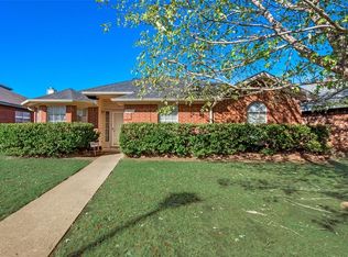 1116 Grounds Rd, Cedar Hill, TX 75104