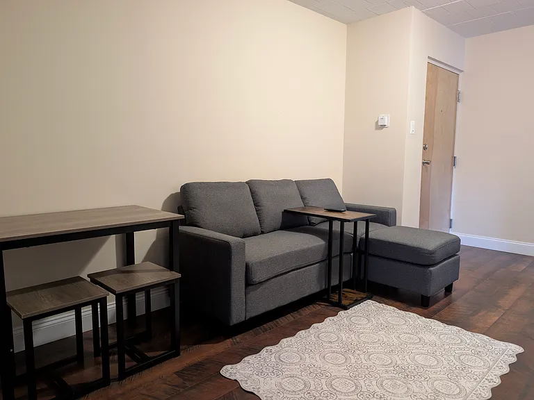 1201 Highwood Rd #5 — Photo 12