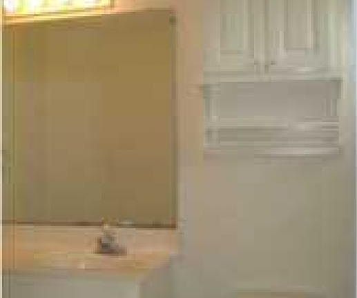 4th image of 2737 Bay Club Dr