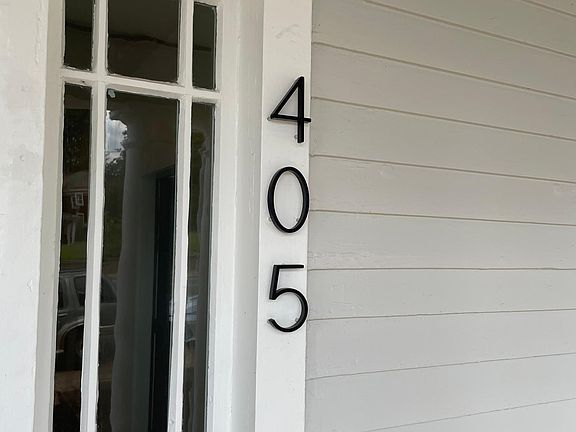 3rd image of 405 Rivermont Ave Unit 1