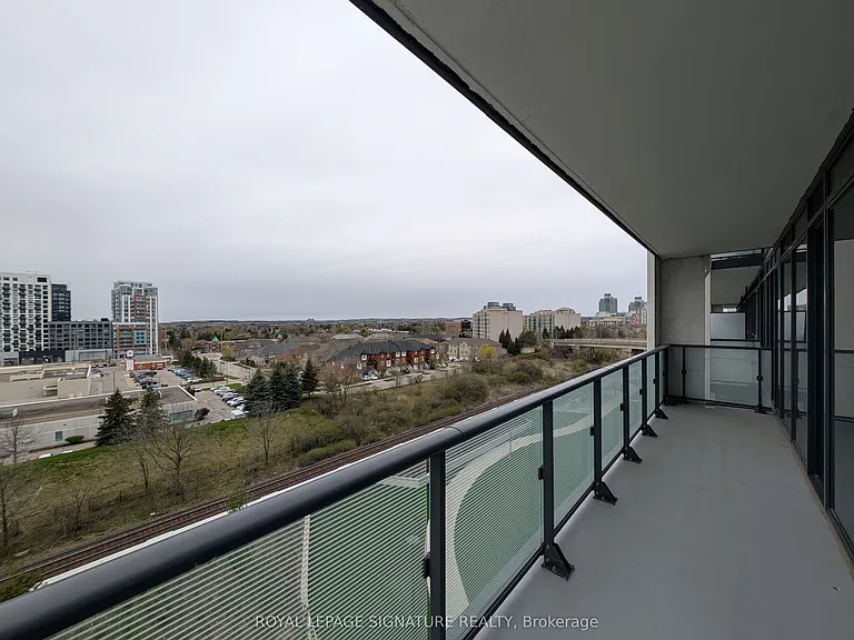 95 Oneida Cres #710 — Photo 20