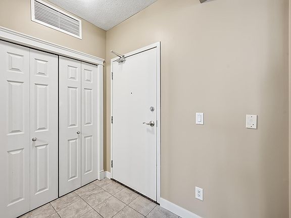 4th image of 9939 109th St NW #1407