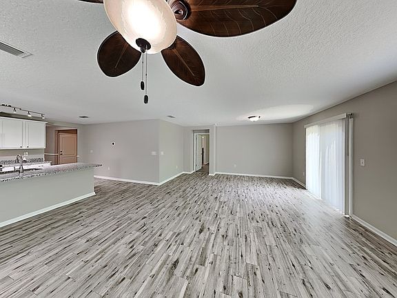 4th image of 3643 Summit Oaks Dr