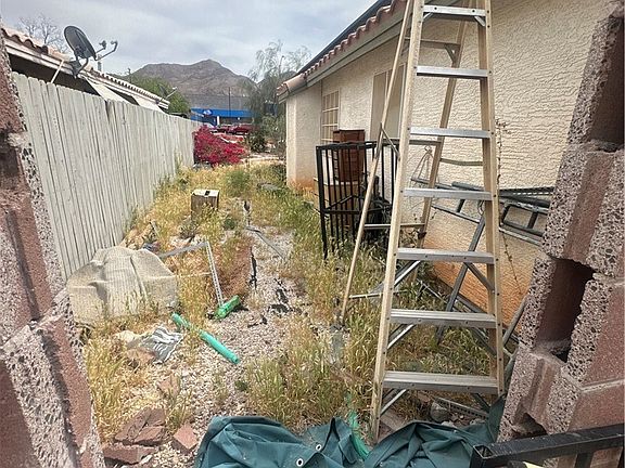 5th image of 6452 Eagle Creek Ln