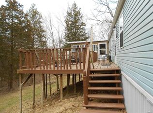 6018 Shelle Estates Dr, Hillsboro, MO 63050